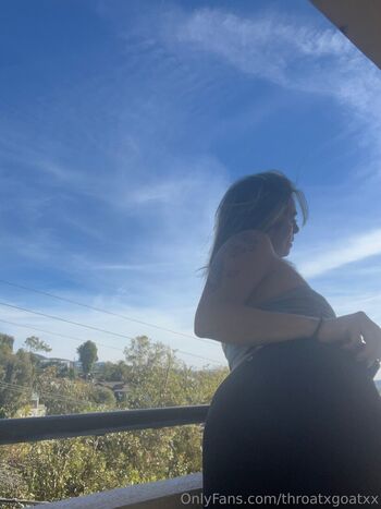 throatxgoatxx