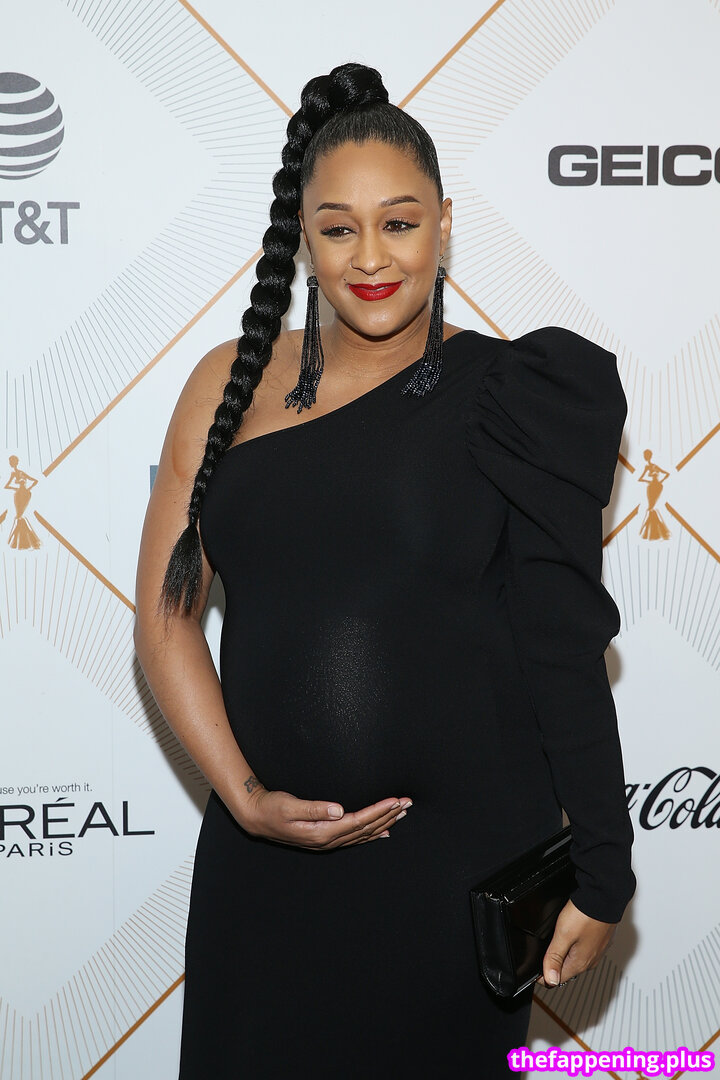 Tia Mowry