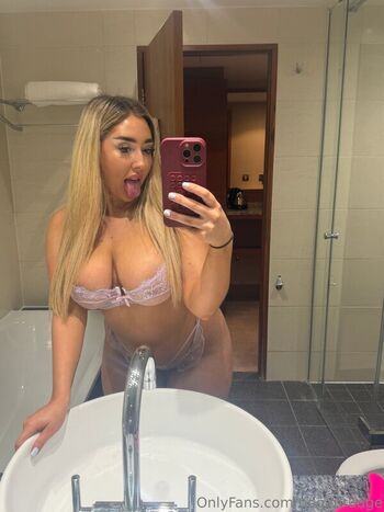 Full leaked Tiegan rudge private photo