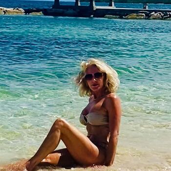 Full leaked Tinappt private photo