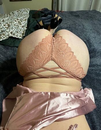 Full leaked Tinkerbell private photo