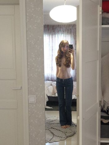 Full leaked Tinsmiu private photo