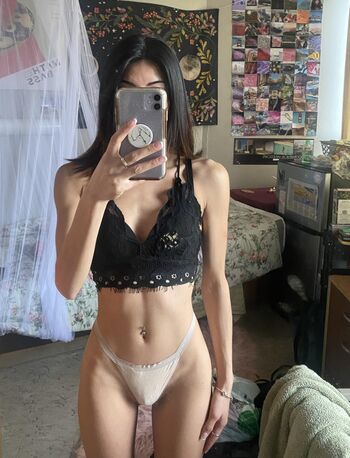 Full leaked Tiny angel private photo