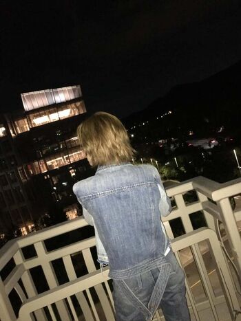 tiny.pretty.j