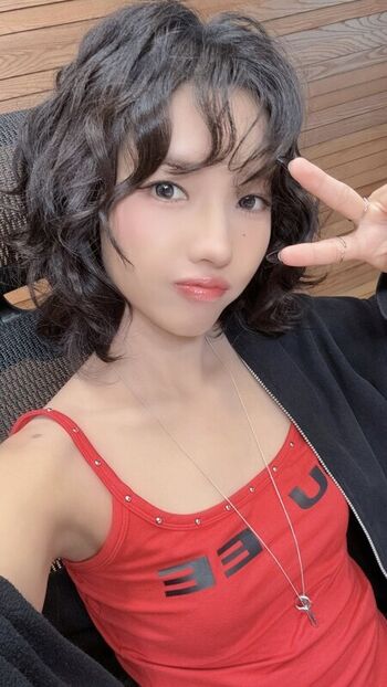tiny.pretty.j