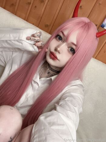 TinyWaifu0 \ Waifumiyu