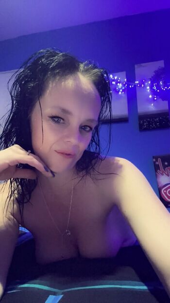 Full leaked Titchgurl private photo