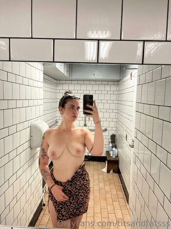 titsandtatsss