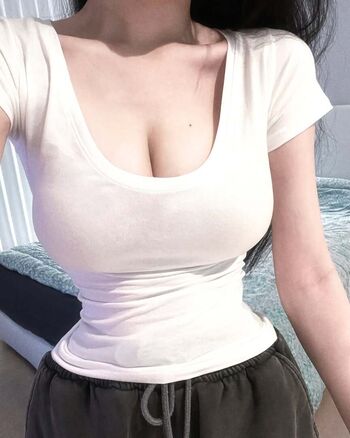 Leaked Calir cc/ private photo viral onlyfans