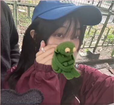 Leaked Sabrina pezeshkian/ private photo viral onlyfans