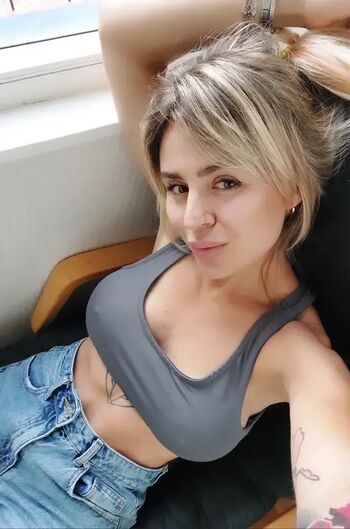 Full leaked Tomadubi private photo