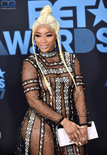 Full leaked Tommie lee private photo