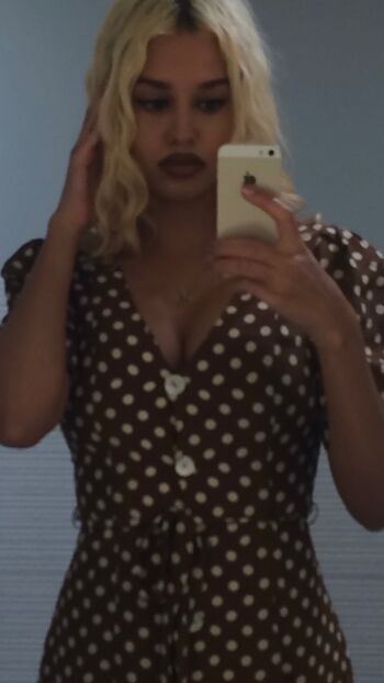 Tommy Genesis