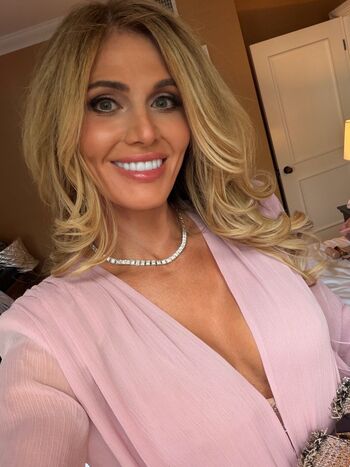 Full leaked Torrie wilson private photo