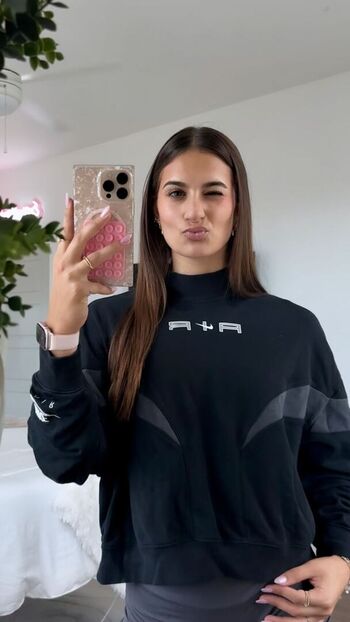 Full leaked Trinity webb private photo