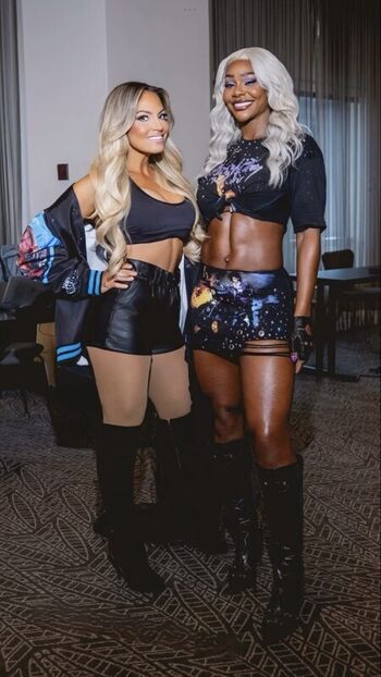 Full leaked Trish stratus private photo