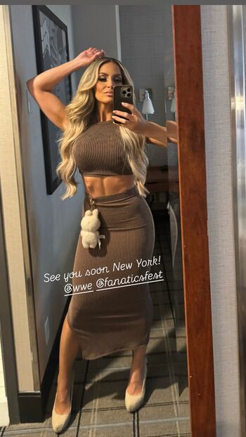 Full leaked Trish stratus private photo