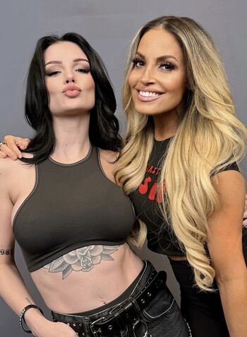 Full leaked Trish stratus private photo