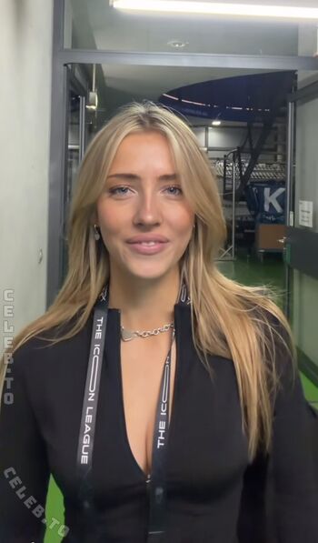 Leaked Trixsieaus private photo viral onlyfans