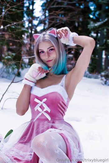 Full leaked Trixy blue page private photo