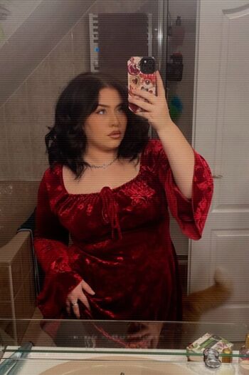 Full leaked Trixy private photo