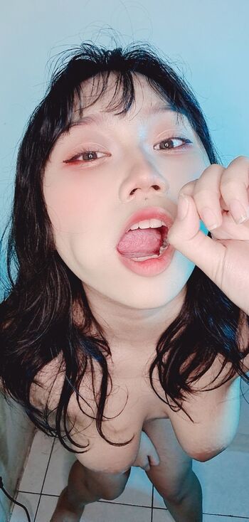 Full leaked Tsunnyanchan private photo