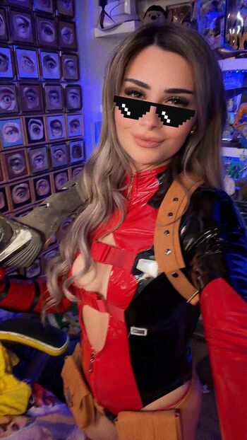 Leaked Zarirosse/ private photo viral onlyfans