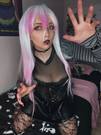 Full leaked Tua cosplay page private photo