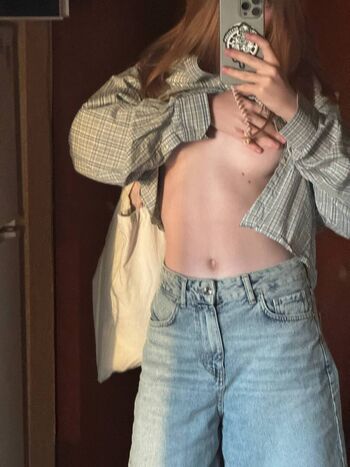 Full leaked Tvoya van private onlyfans photo