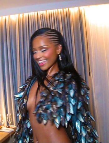 Leaked Annlucyfree/ private photo viral onlyfans