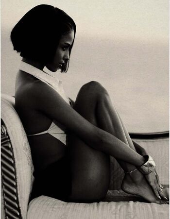 Leaked Anais gallagher/ private photo viral onlyfans