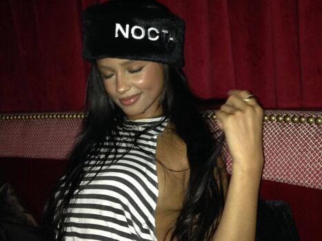 Full leaked Tyla page private photo