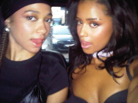 Leaked April olsen/ private photo viral onlyfans