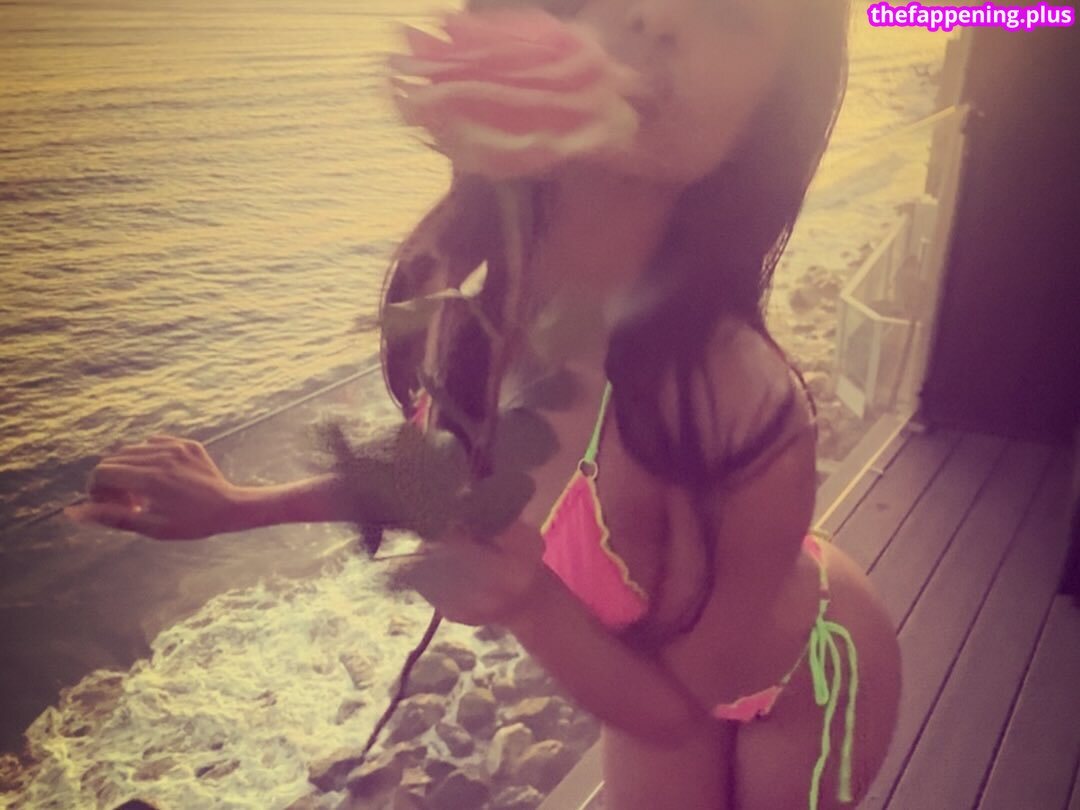 Leaked Scarlettjonesuk / private photo viral onlyfans