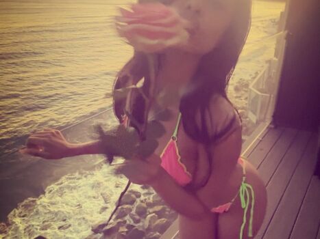 Leaked Hotzoe/ private photo viral onlyfans