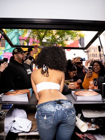 Full leaked Tyla private photo