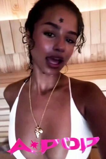 Full leaked Tyla private photo