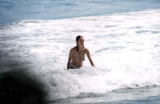 Full leaked Uma thurman private photo