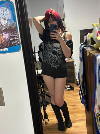Full leaked Umbriel private photo