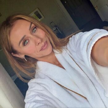 Full leaked Una healy page private photo