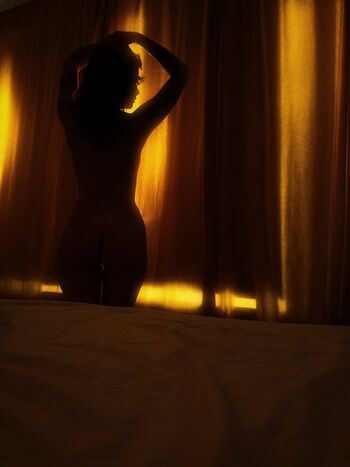 Full leaked Unadamadesnuda private photo