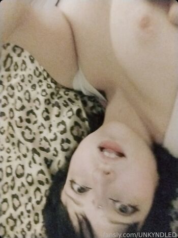 Full leaked Unkyndled page private photo