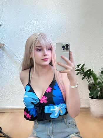 Full leaked Upminaa  page private photo