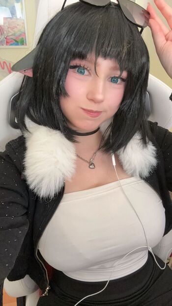 Full leaked Upminaa page private photo