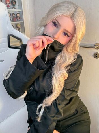Full leaked Upminaa private photo