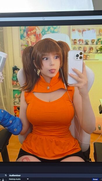 Full leaked Upminaa page private photo