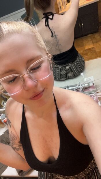 Full leaked Ur future gf private photo