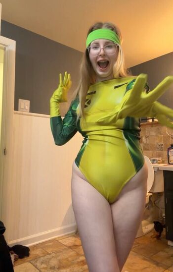 Full leaked Ur future gf private photo