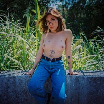 Full leaked Urbookwormgf private photo