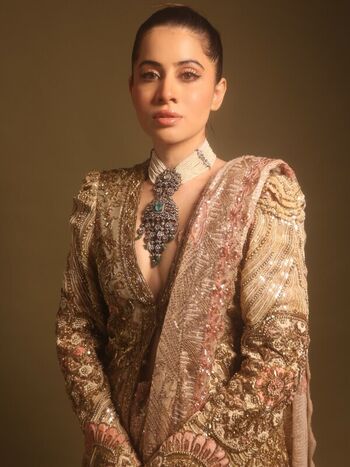 Full leaked Urfi javed private photo